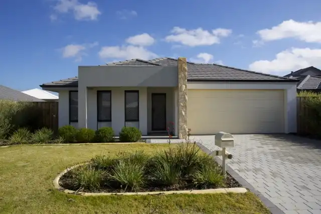 7 Greensalde Crescent